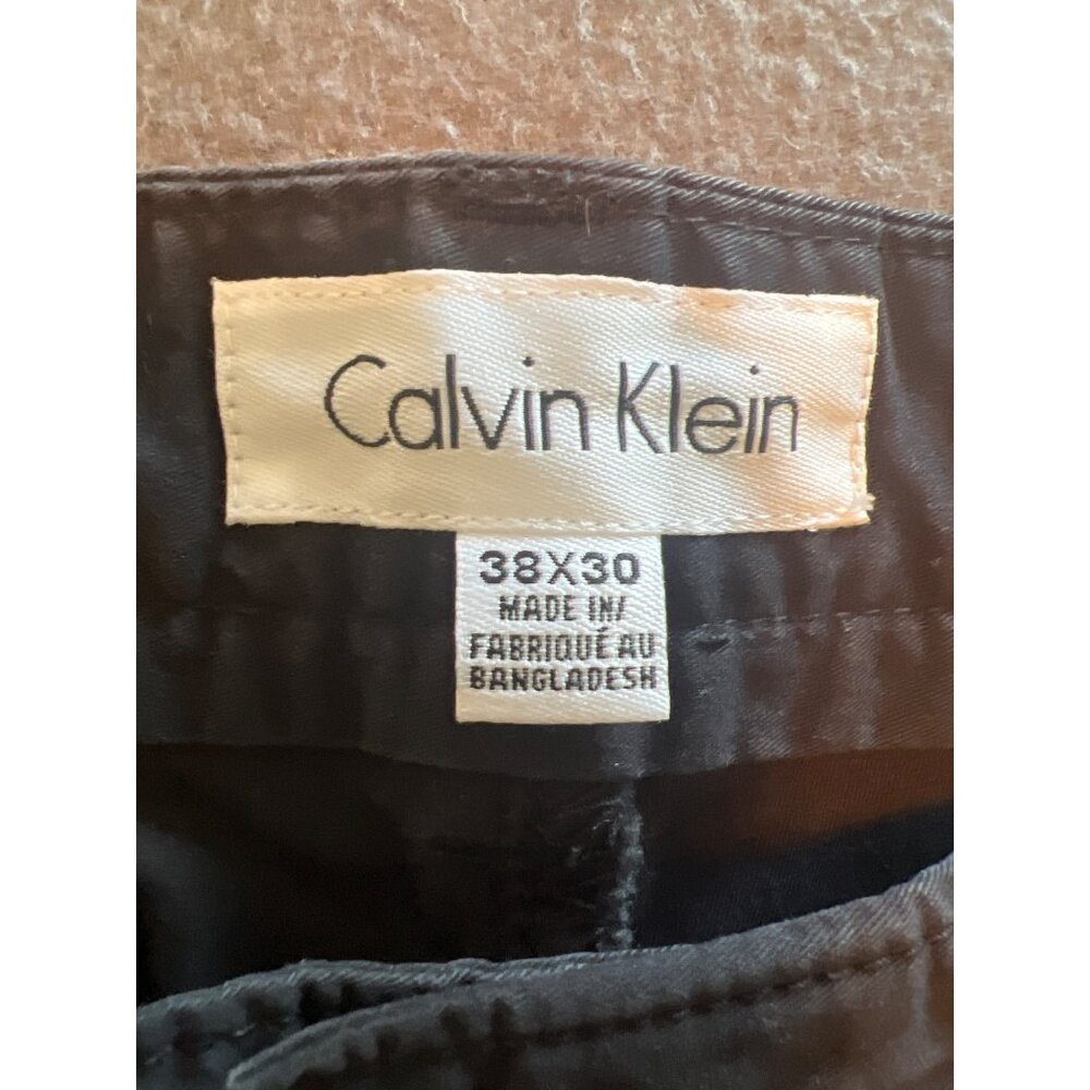 Lot of‎ 3 Men's Pants 38x30 GAP Jeans, Calvin Klein Black, DKNY Khaki Bundle - Picture 12 of 16